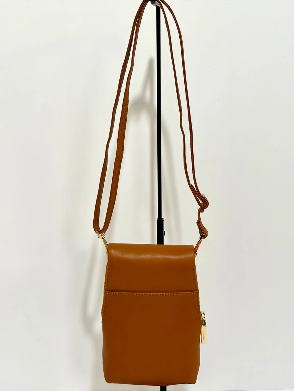 Hammitt VIP Mobile Crossbody Bag In Cocoa Raffia With Shiny Gold Hardware NWOT